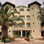 Hotel Miray 3*