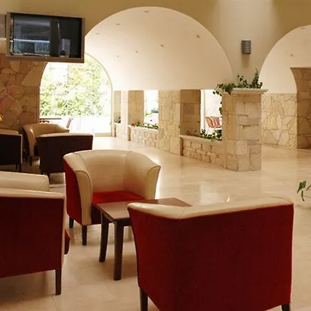 Hotel Miray
