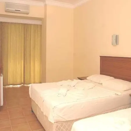 Ξενοδοχείο Miray 3*