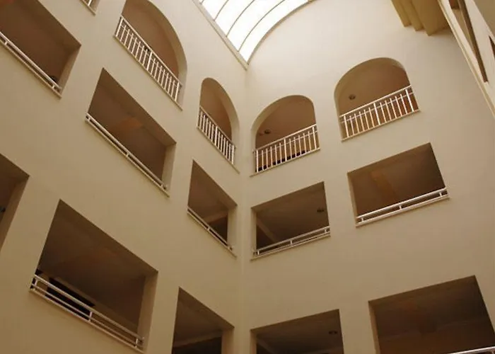 米雷酒店 马尔马里斯